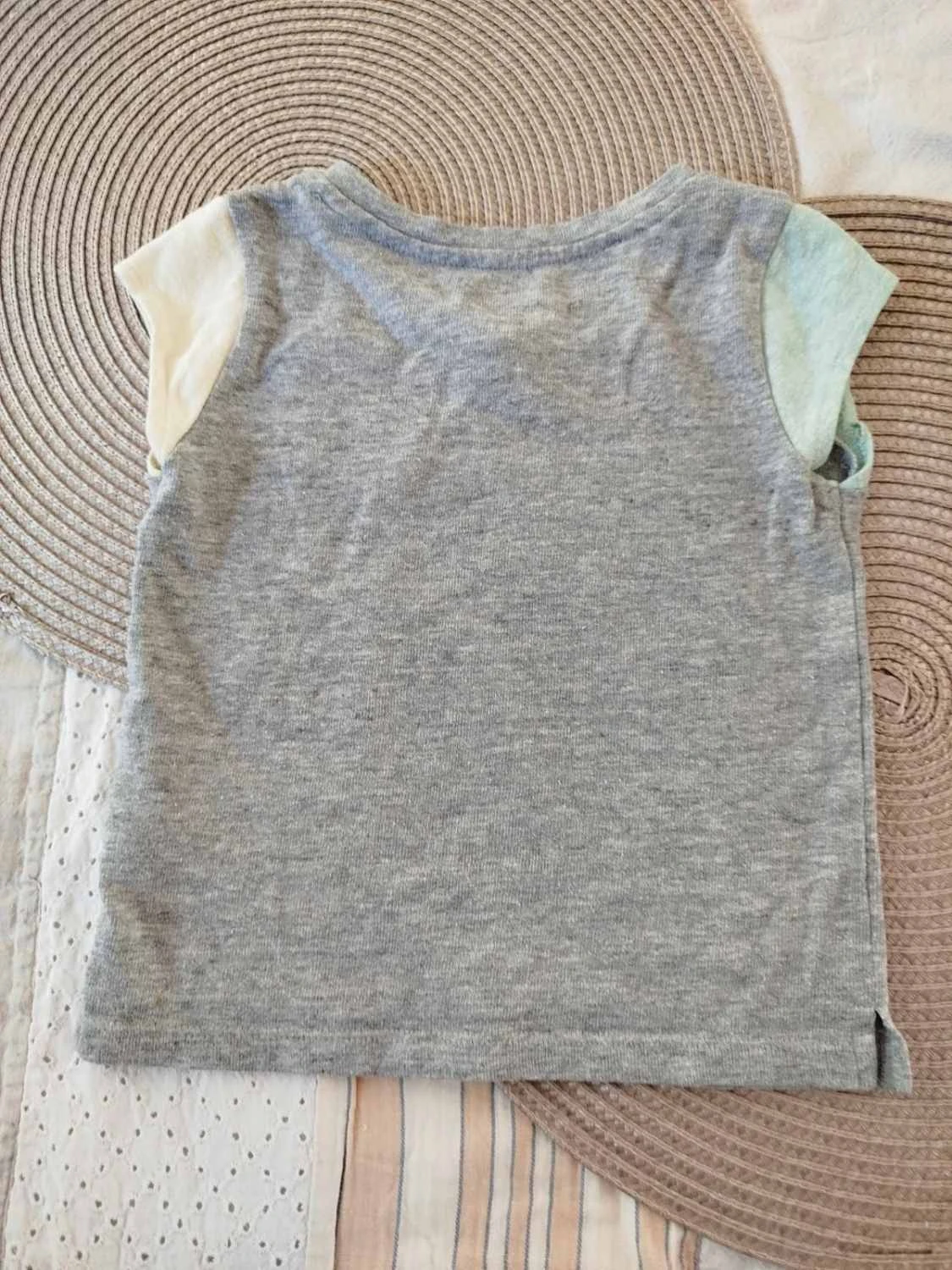 🌈Camiseta gris cuello en V BabyGap Bebé Filla 2años / 86cm – photo 4
